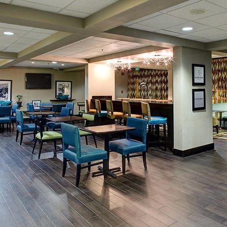 Hampton Inn Birmingham/Фултондейл Экстерьер фото