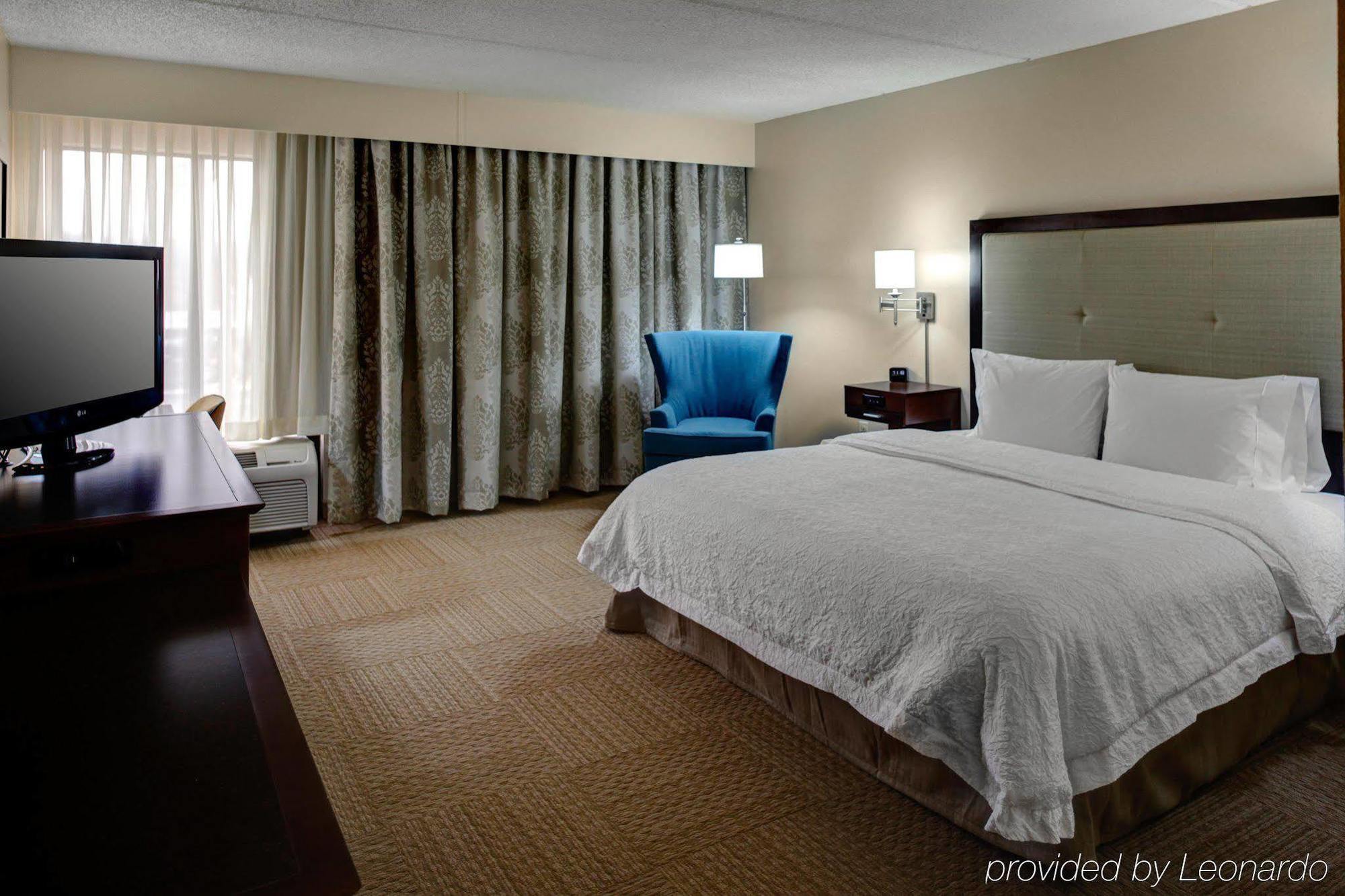 Hampton Inn Birmingham/Фултондейл Экстерьер фото