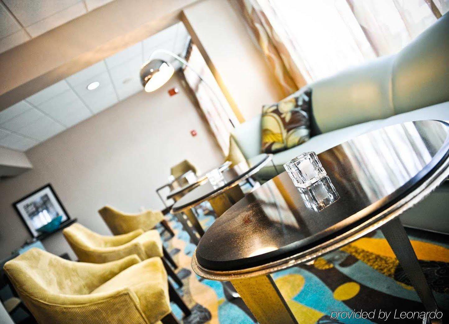 Hampton Inn Birmingham/Фултондейл Ресторан фото